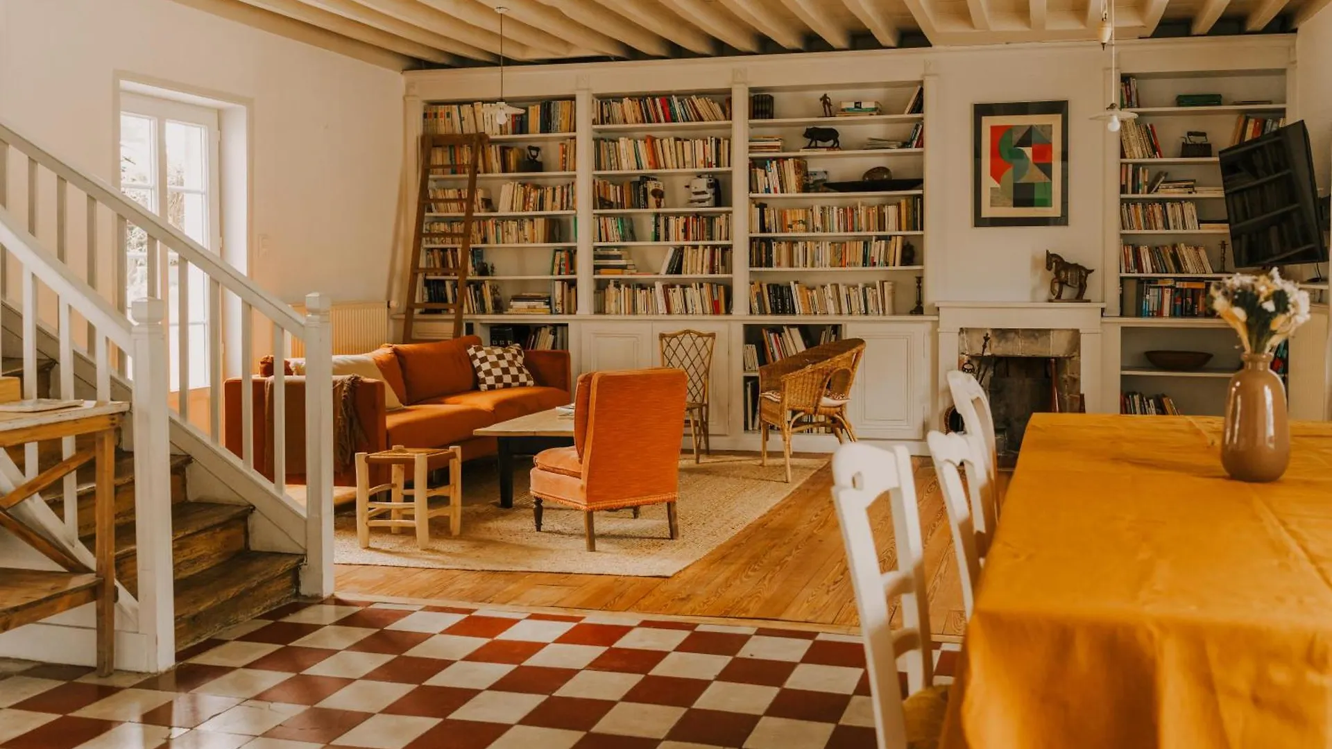 Maison D'Hotes Et Gite De Charme Avec Piscine, La Lhuiseraie Lhuis